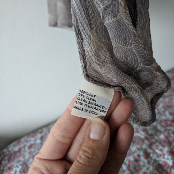 Silk gray kimono top - Picture 6 of 6